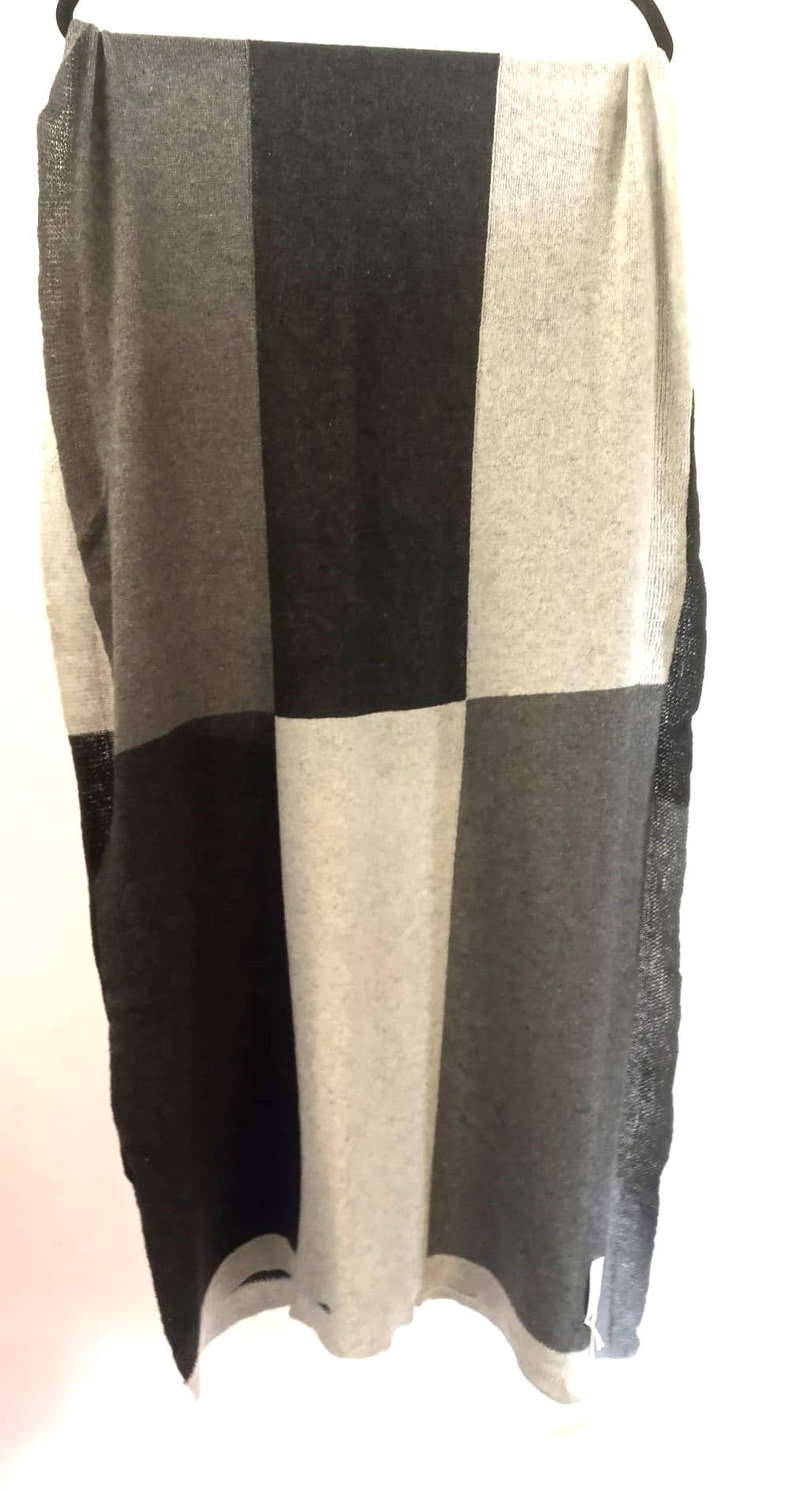 Oversized Knitted Checkered Cashmere Scarf