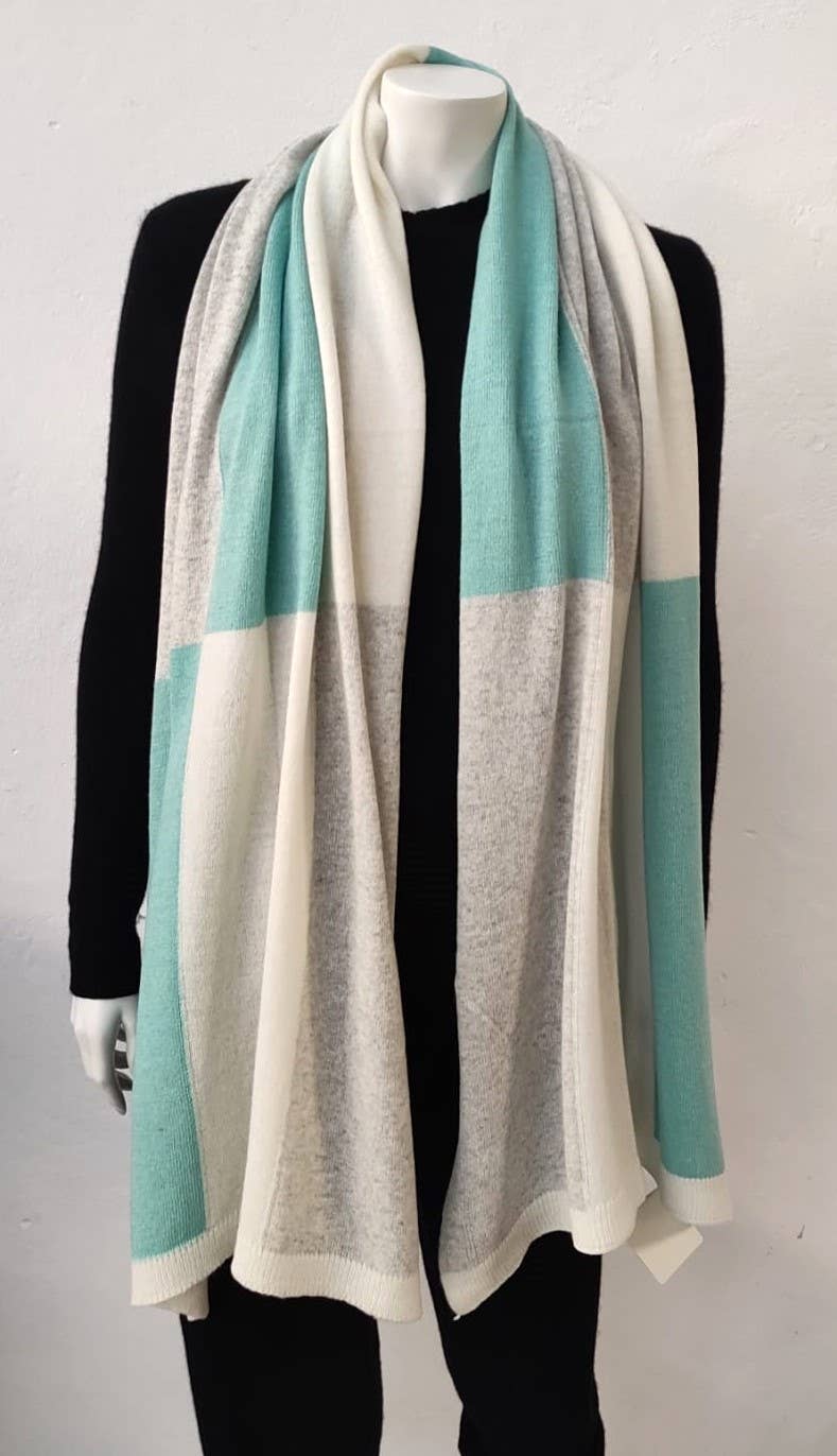 Oversized Knitted Checkered Cashmere Scarf