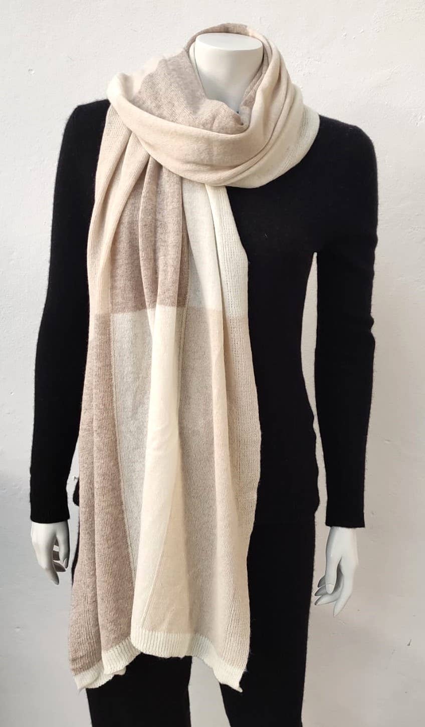 Oversized Knitted Checkered Cashmere Scarf