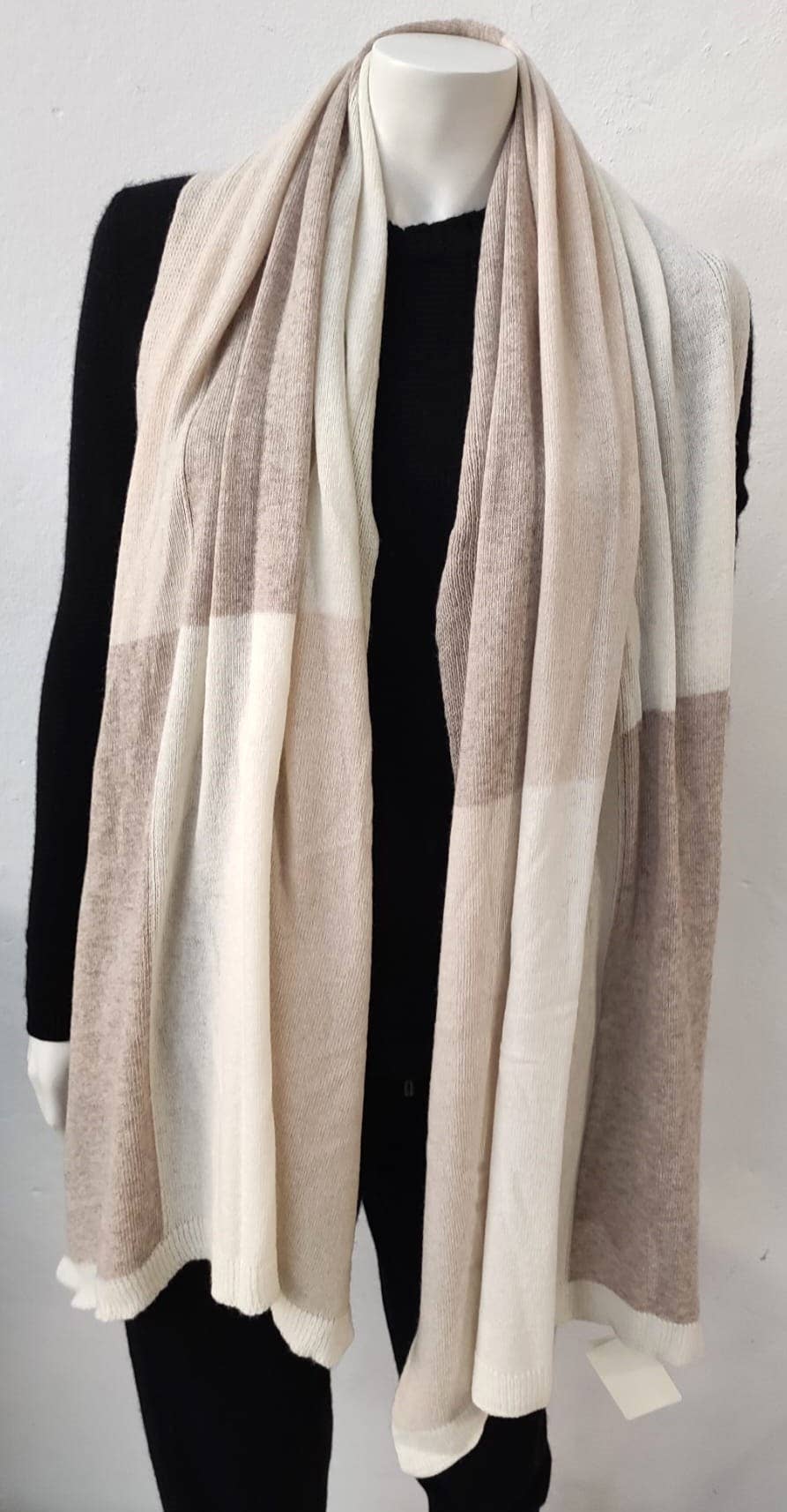 Oversized Knitted Checkered Cashmere Scarf