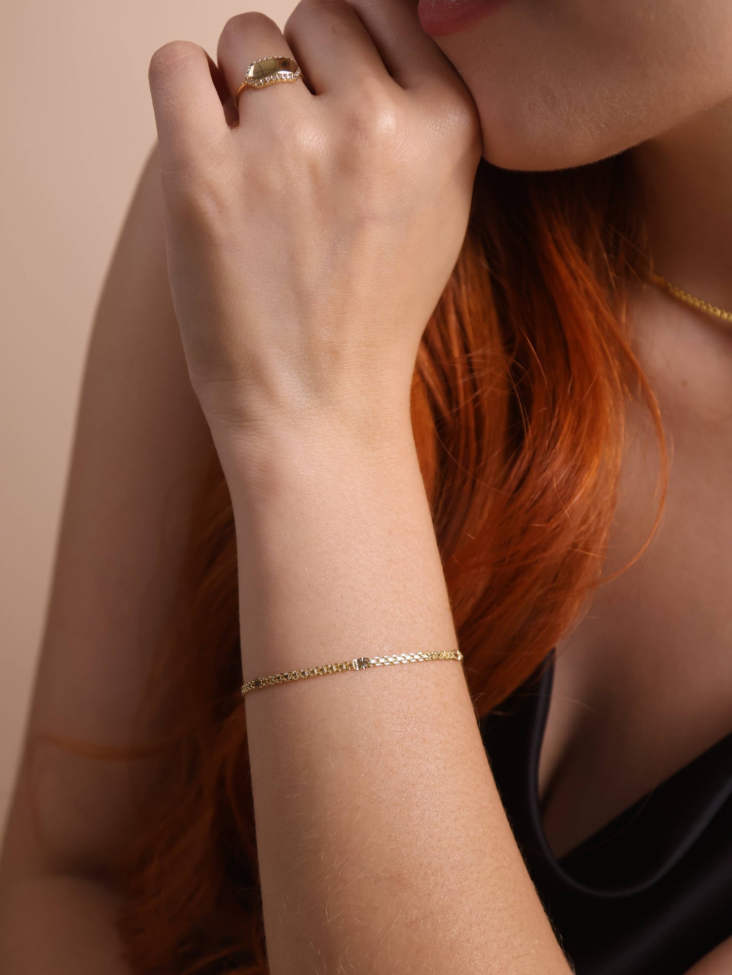 Mesh Chain with Diamond Cut Pressed Detail Bracelet